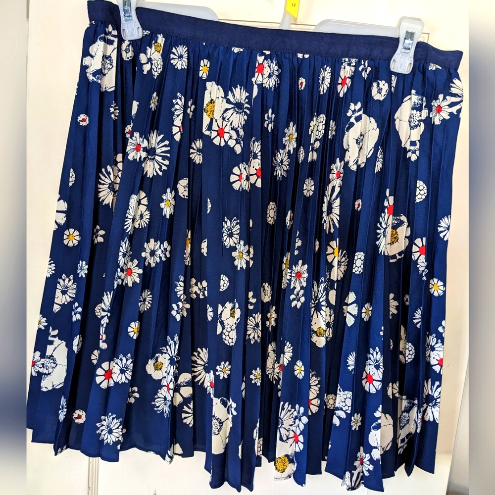 Jason Wu for Target Women's Navy Blue Floral Pleated Skirt Size 16 - Picture 3 of 10